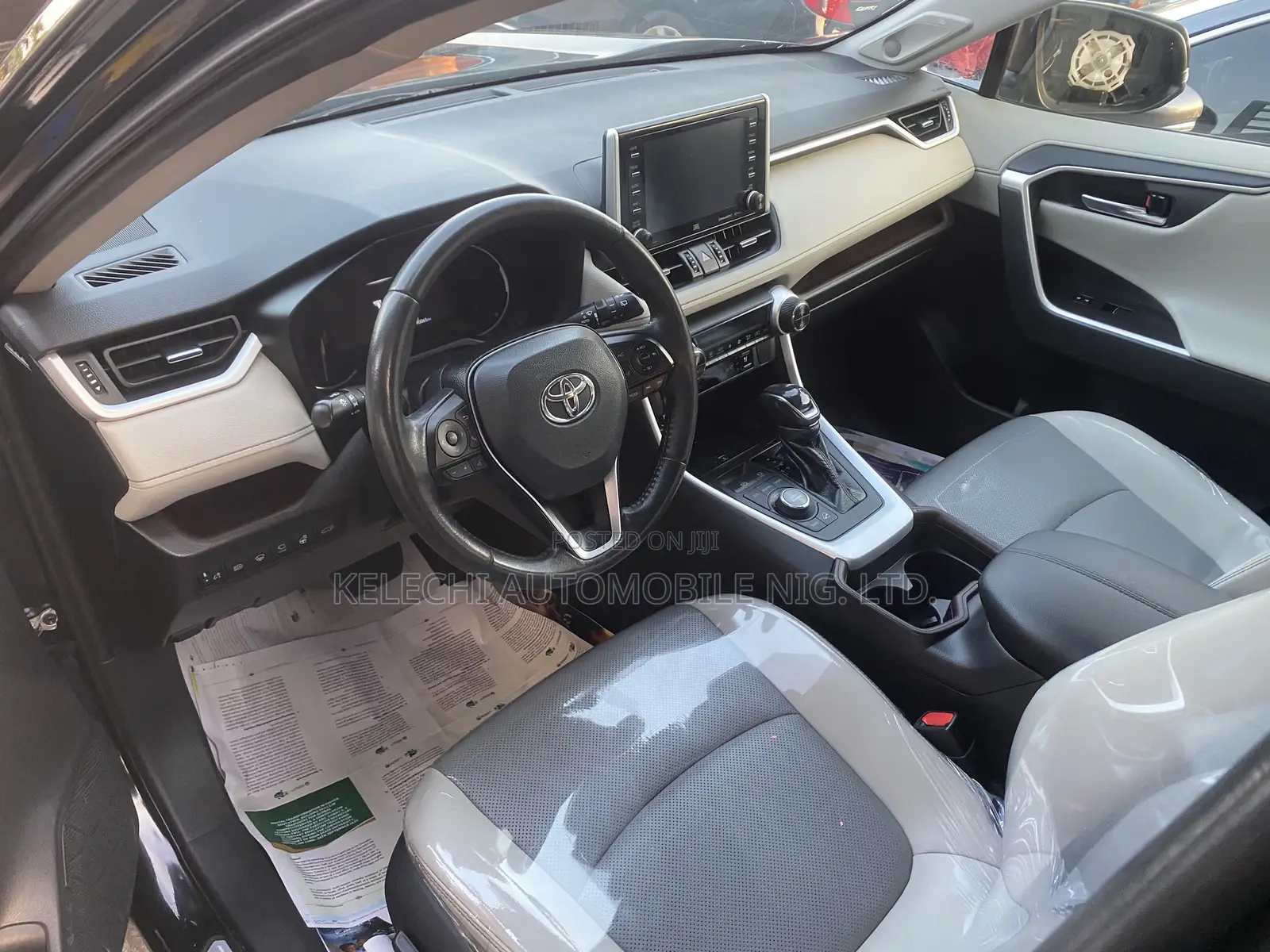 Toyota RAV4 Limited 2021 Black