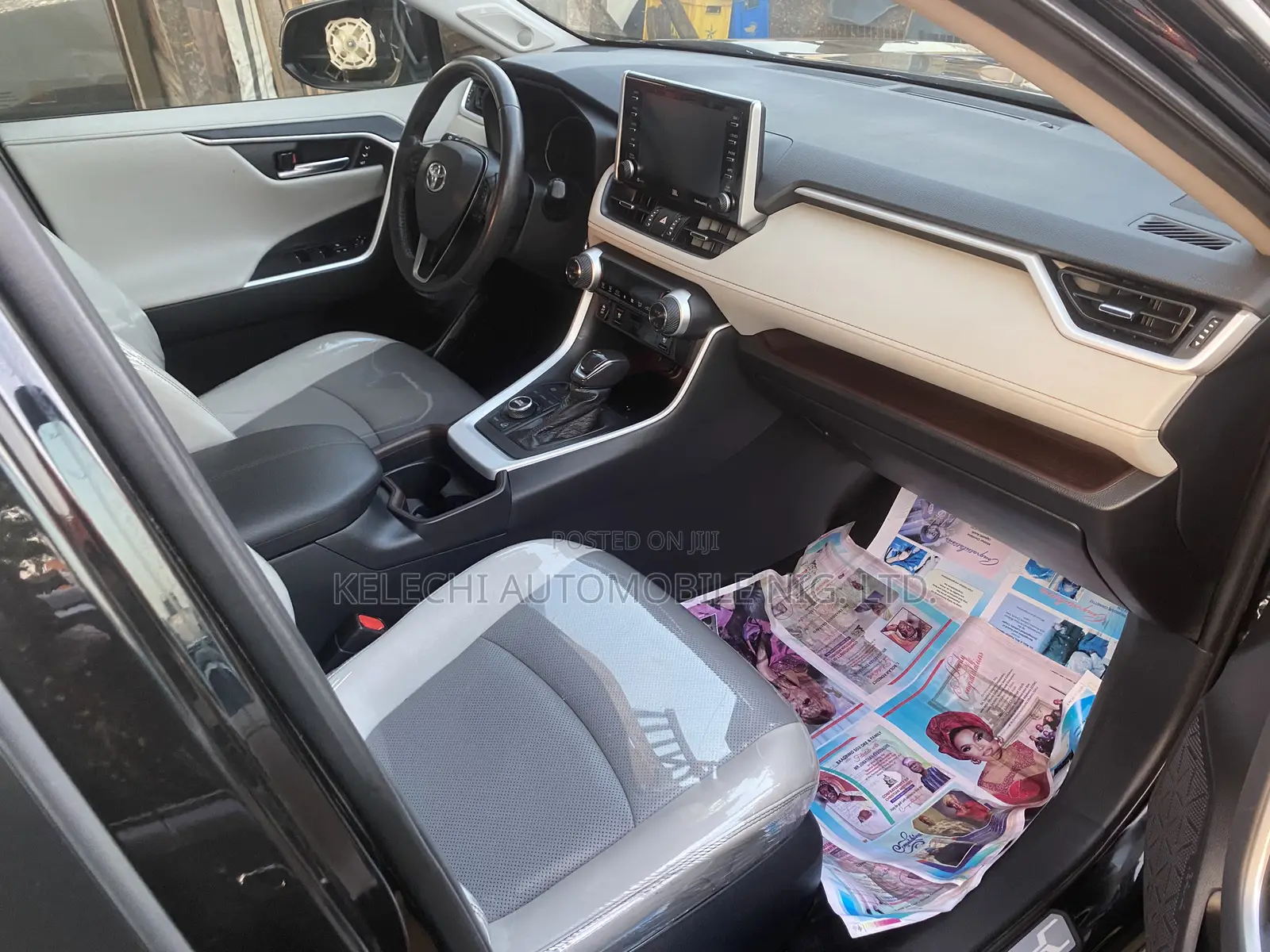 Toyota RAV4 Limited 2021 Black