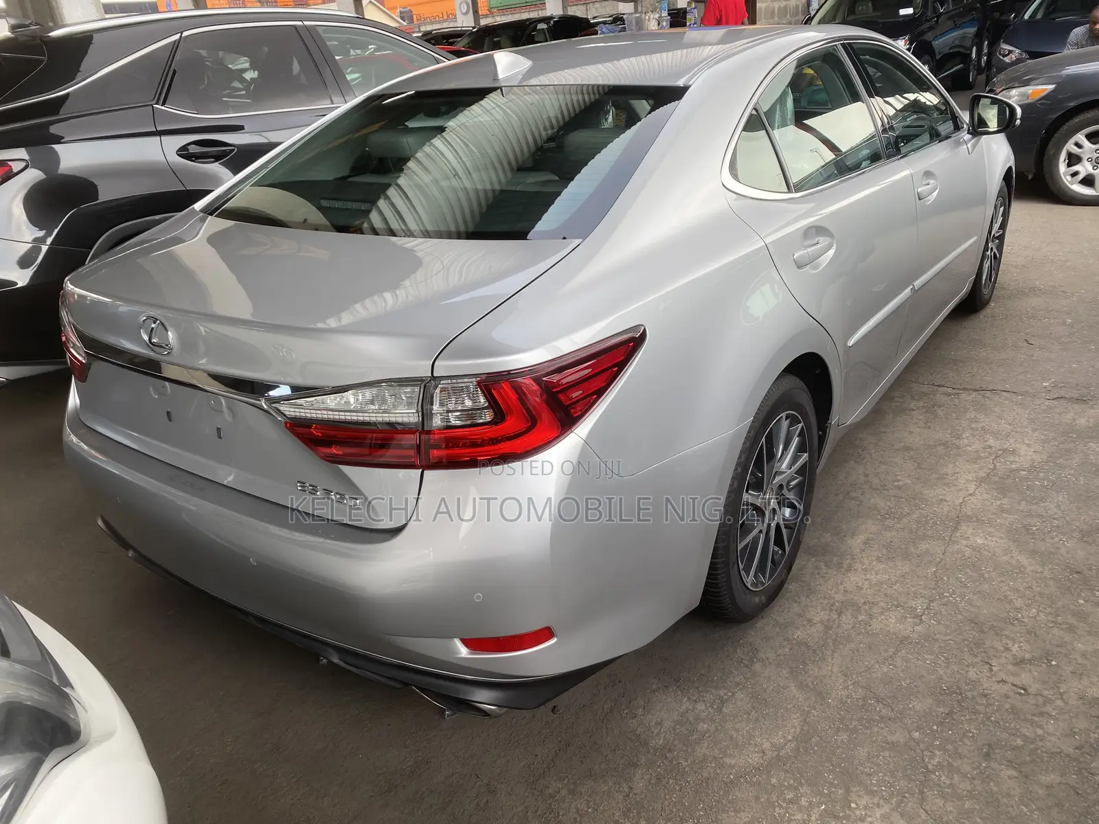 Lexus ES 350 FWD 2016 Silver