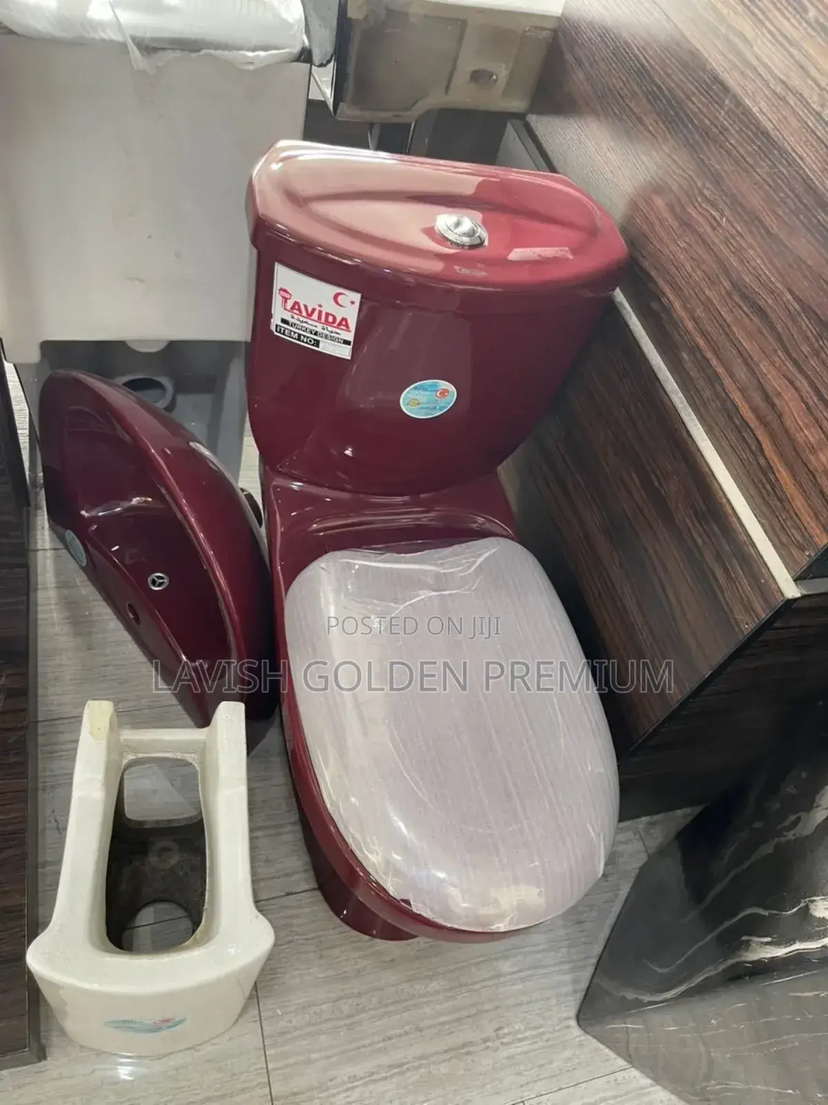 England Toilet Seat Set Red Colour