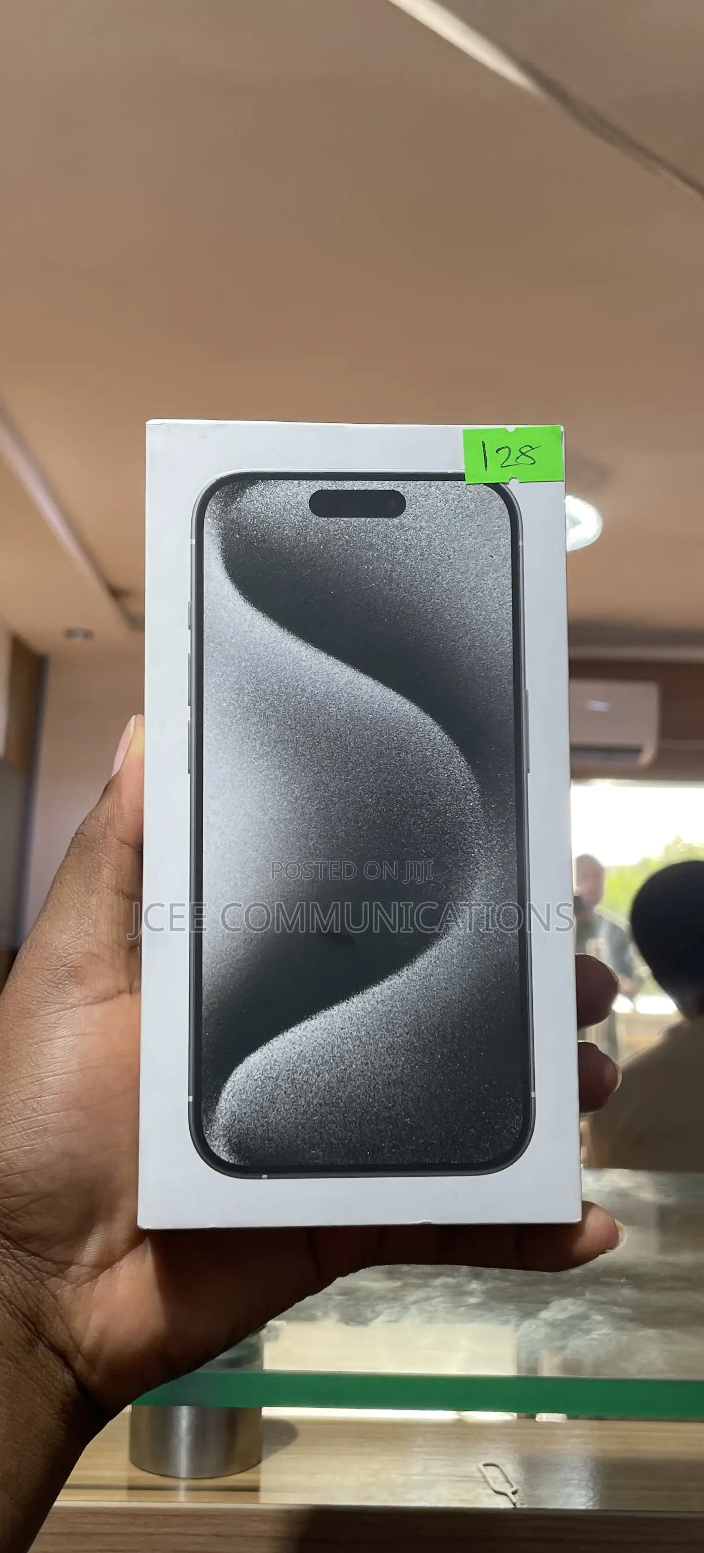New Apple iPhone 15 Pro 128 GB White