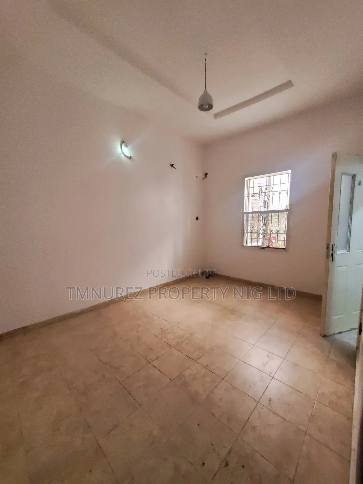 Studio Apartment in Lekki Conservation, Chevron for rent