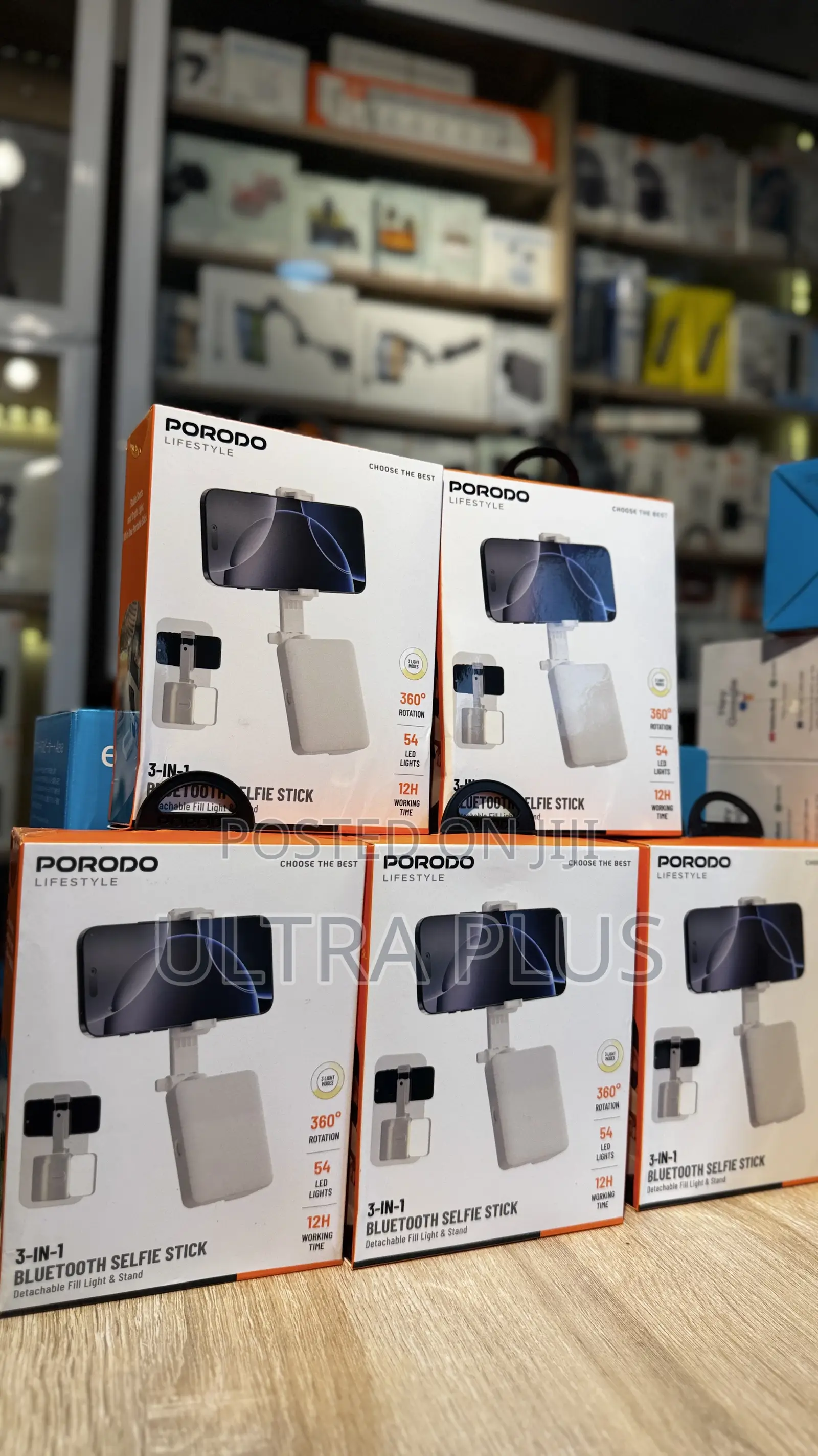 Porodo 3‐In‐1 Selfie Stick With Light,Shutter And Phone Stand All In 1