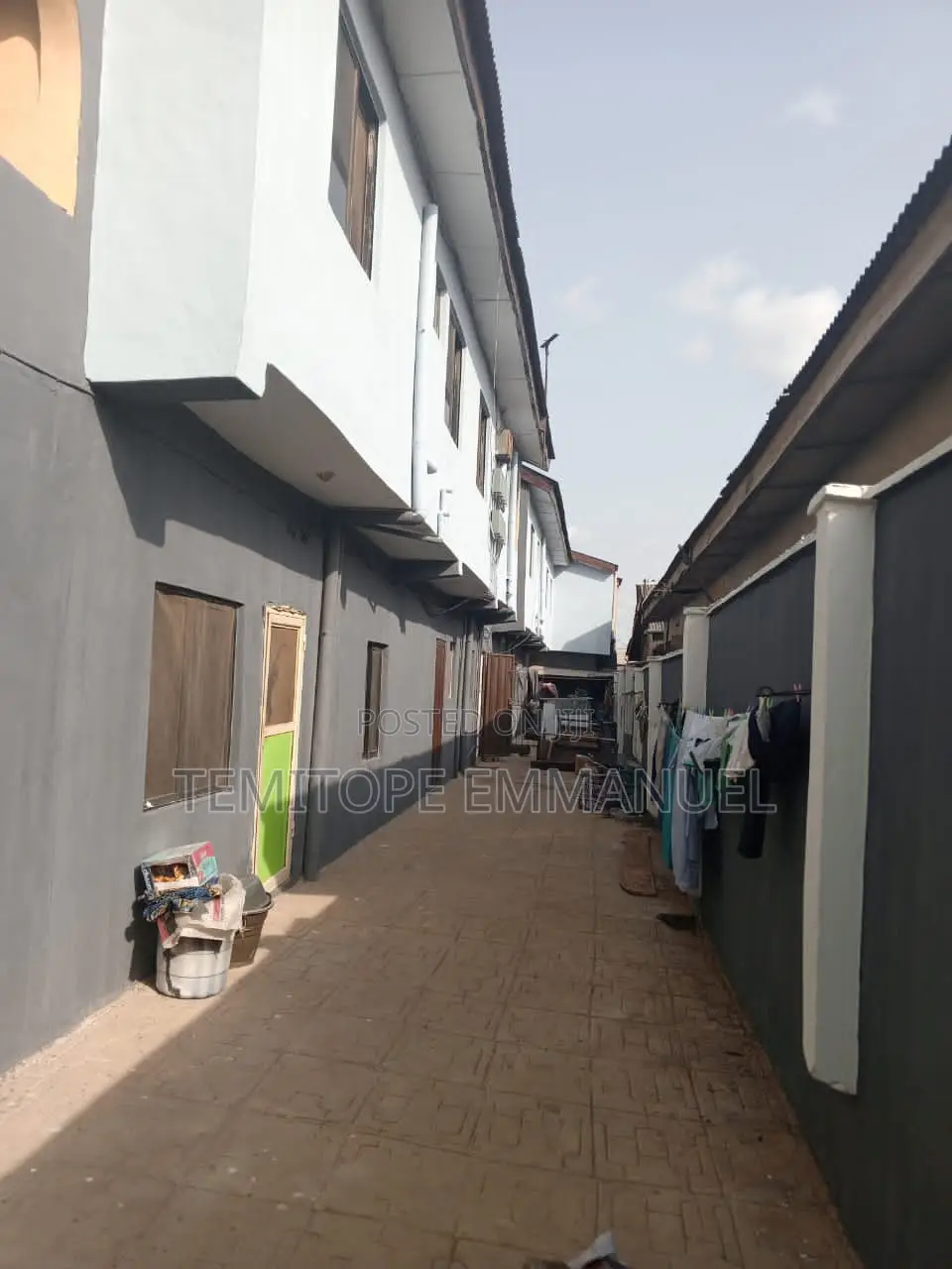 Furnished 15bdrm Apartment in Off Ekoro Junction for sale