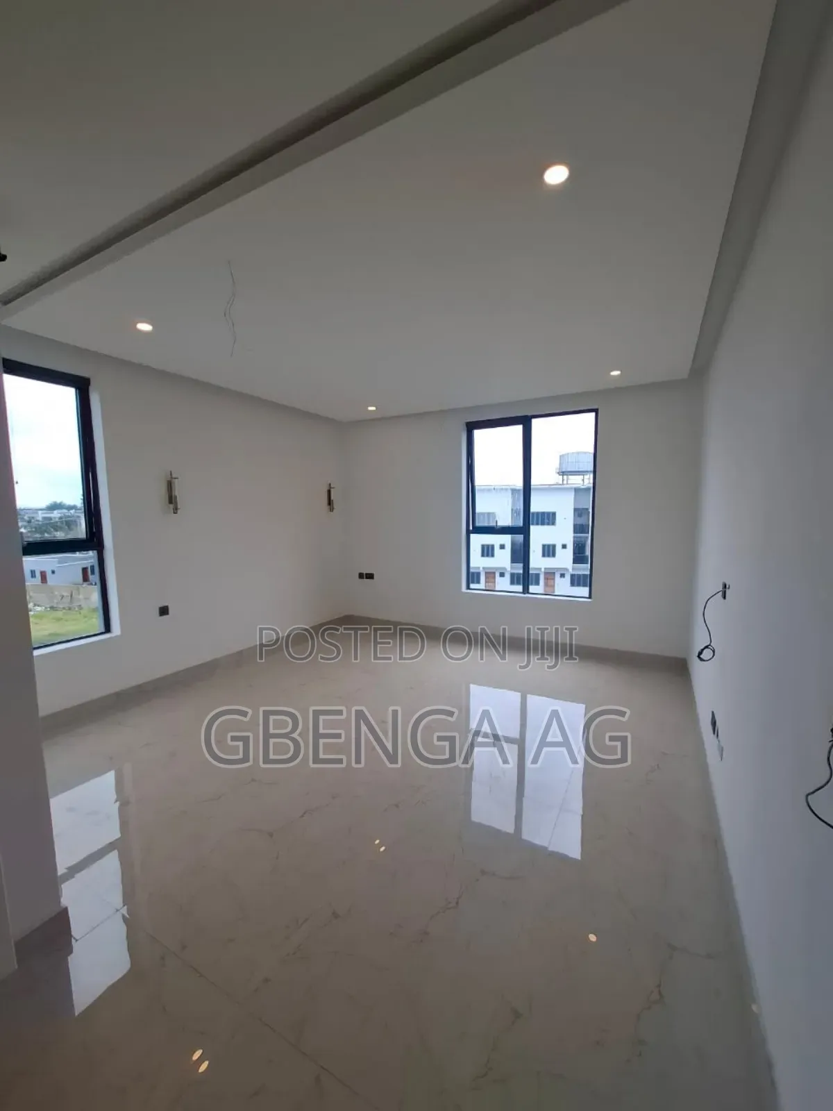 5bdrm Duplex in Lekki Lagos for sale