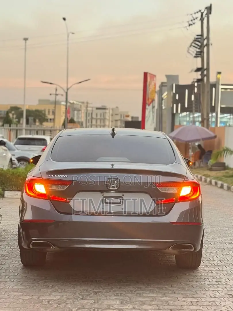 Honda Accord Sport 2.0T 2018 Gray