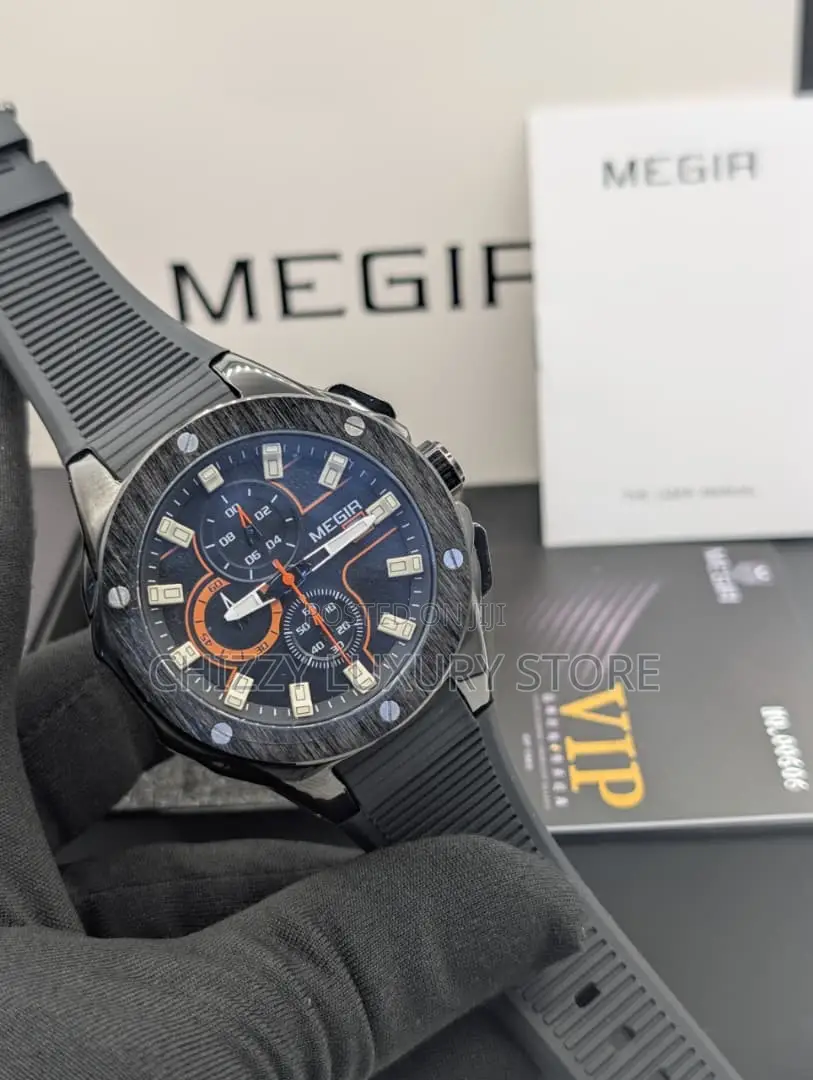 Megif Quality Men Water Resistant Wristwatch