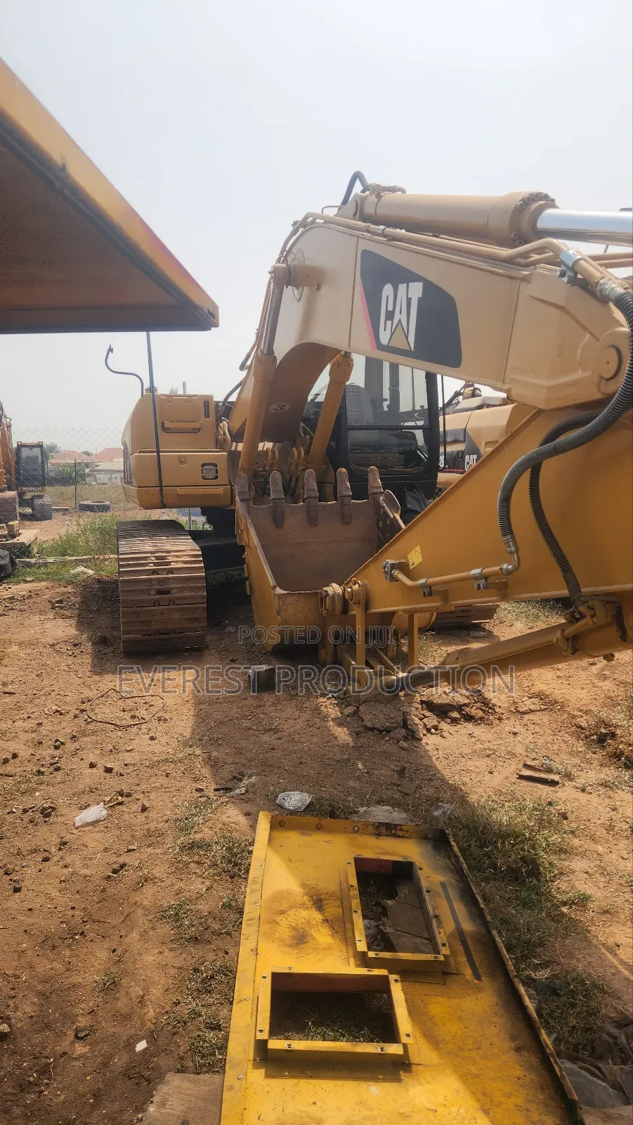 Cat Escavator
