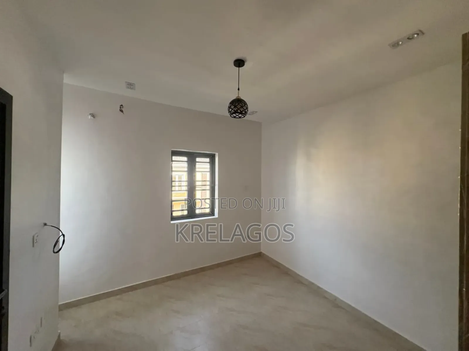 4bdrm Duplex in Agungi for sale
