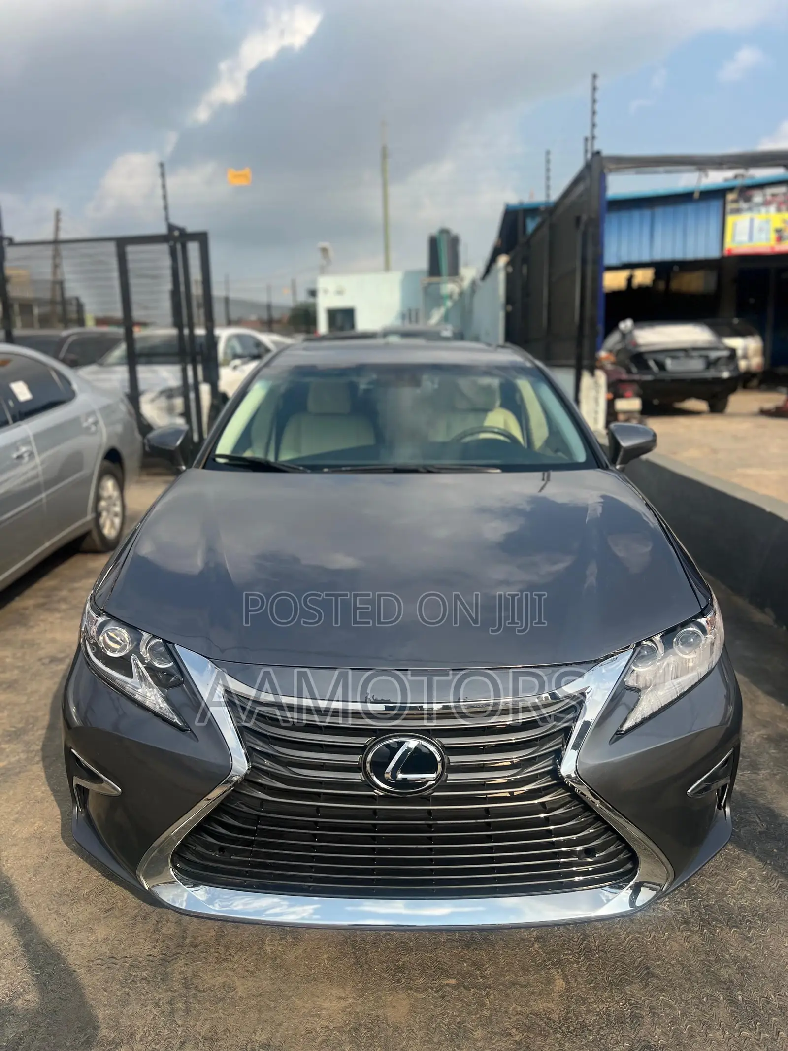 Lexus ES 350 FWD 2014