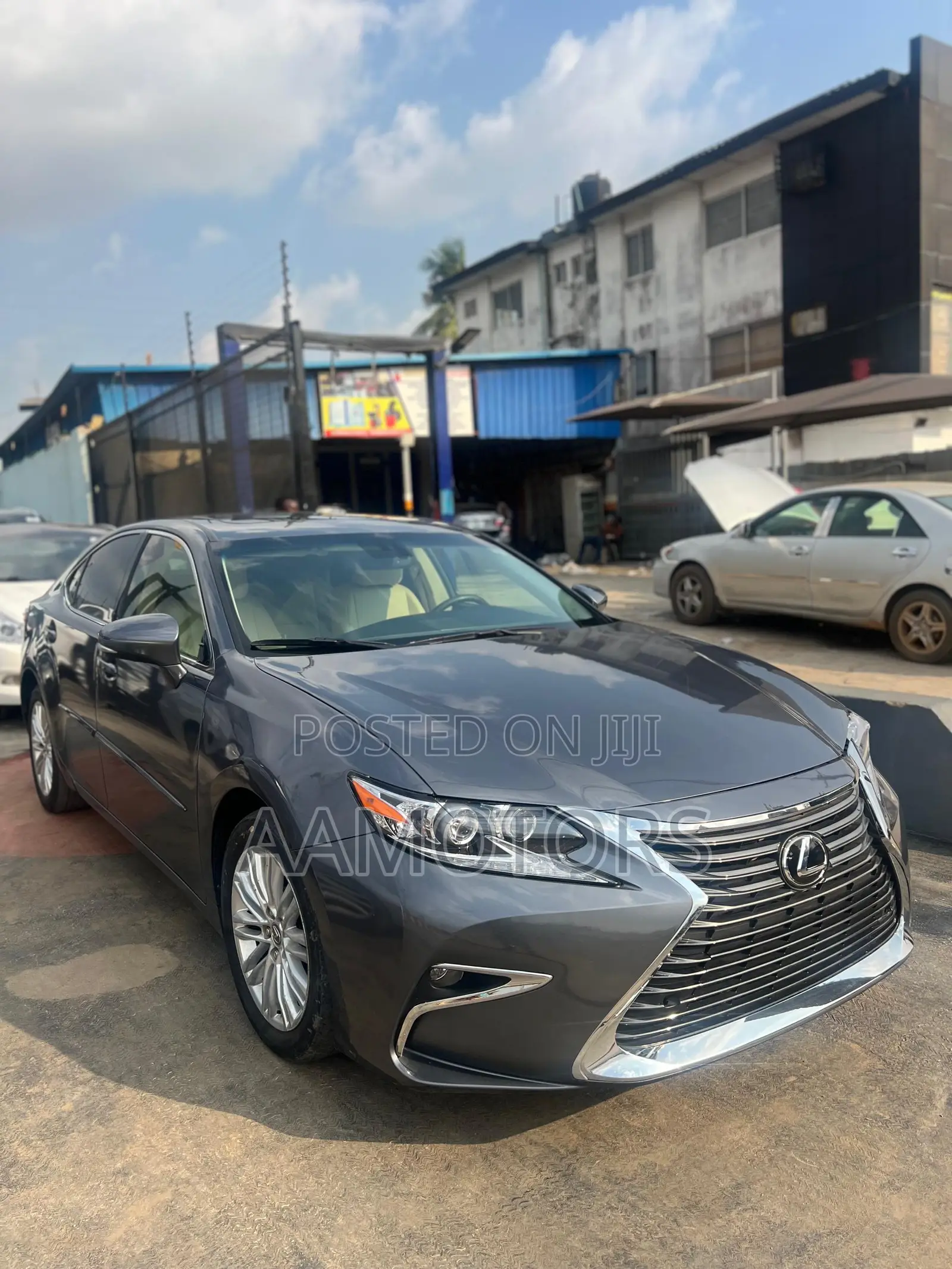 Lexus ES 350 FWD 2014
