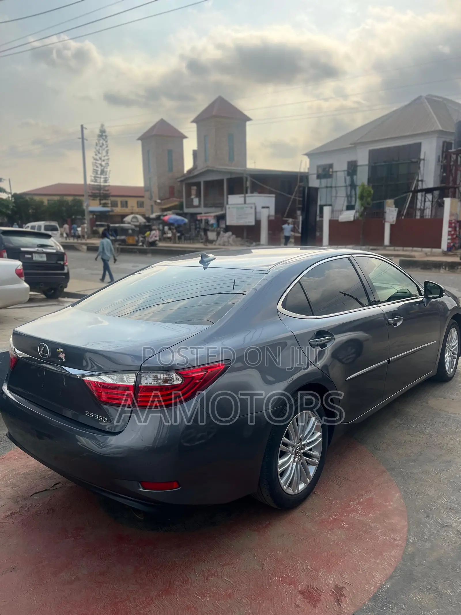 Lexus ES 350 FWD 2014