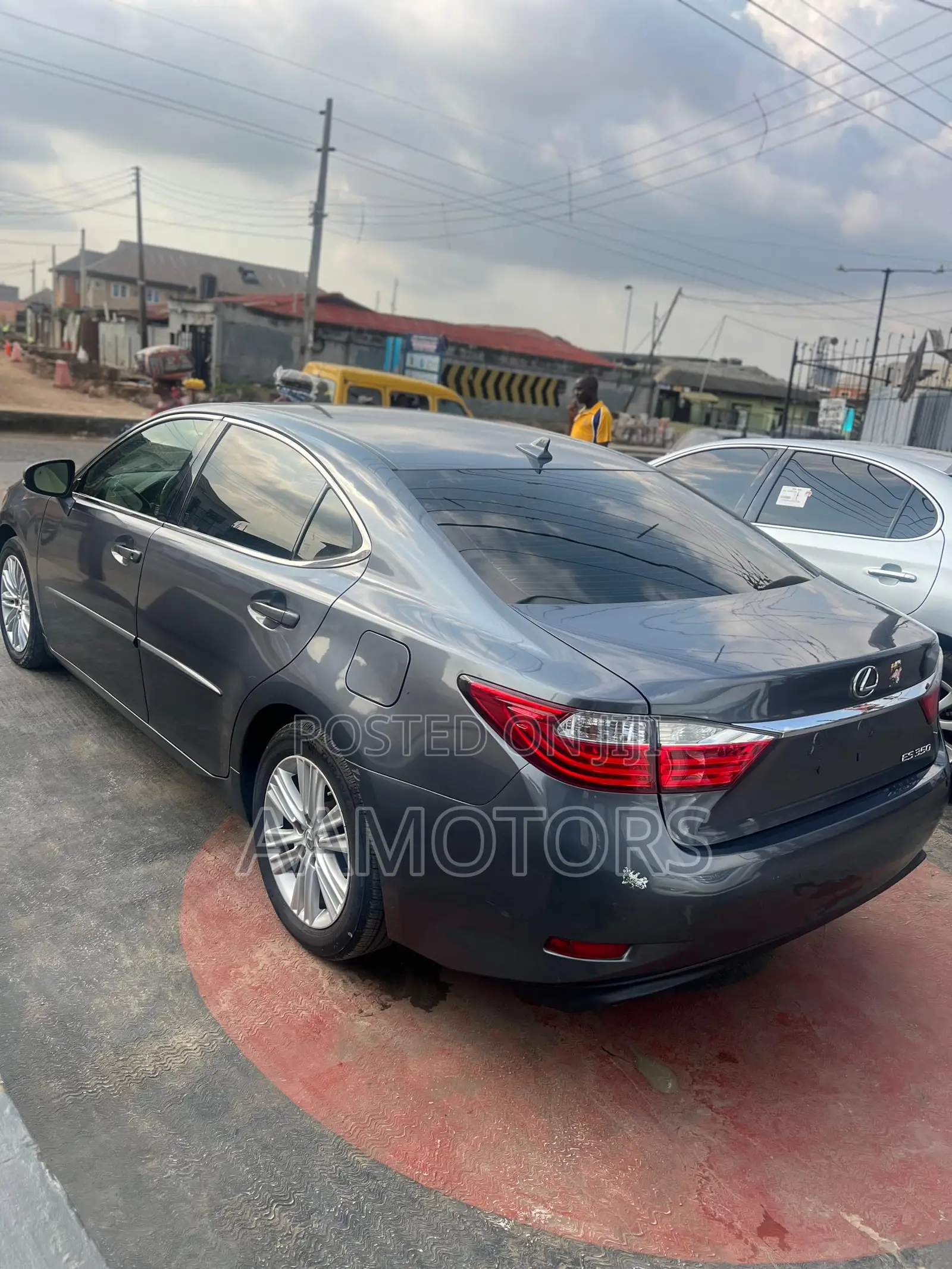 Lexus ES 350 FWD 2014
