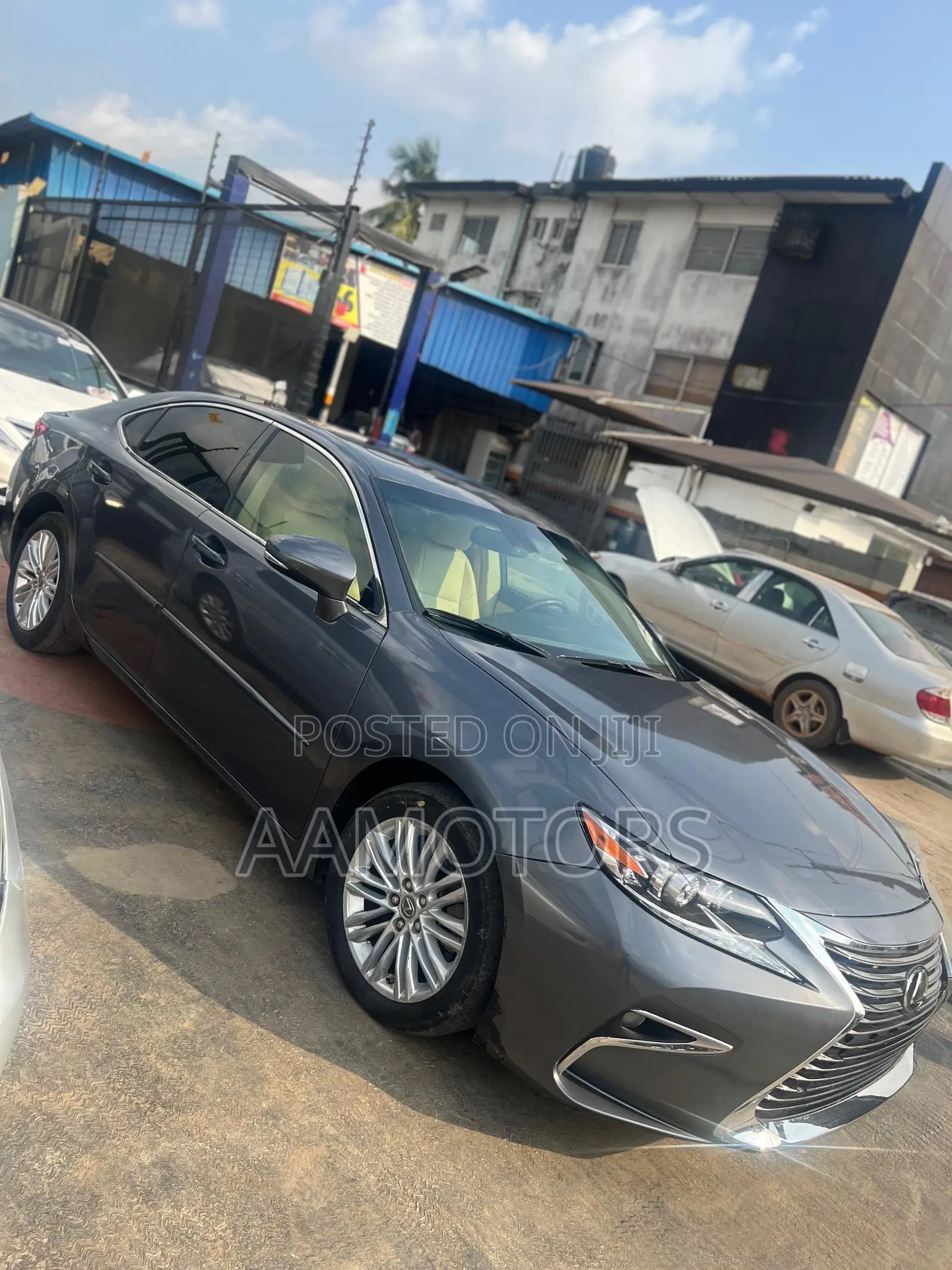 Lexus ES 350 FWD 2014
