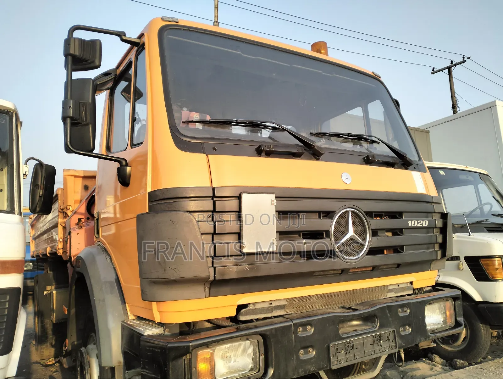 1820 Mercedes Benz Truck With Hiab