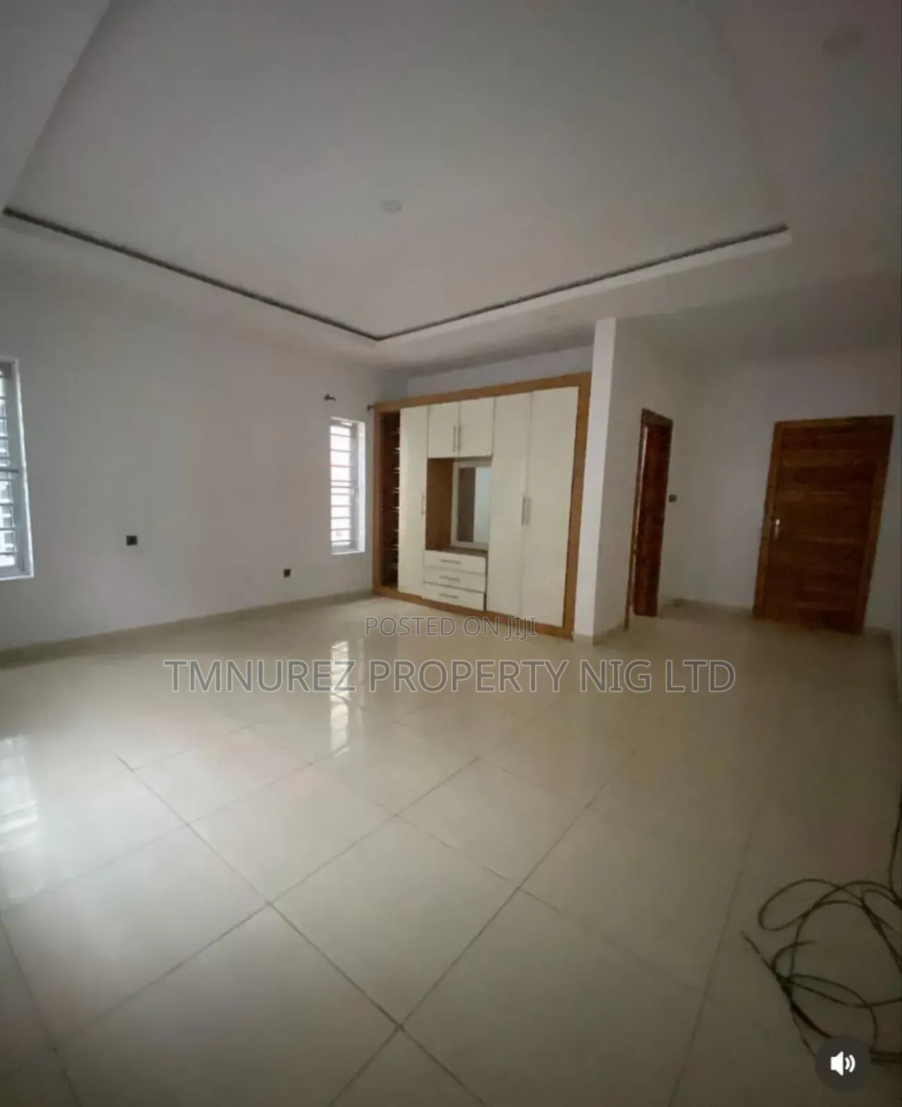 Studio Apartment in Osapa London, Chevron for rent