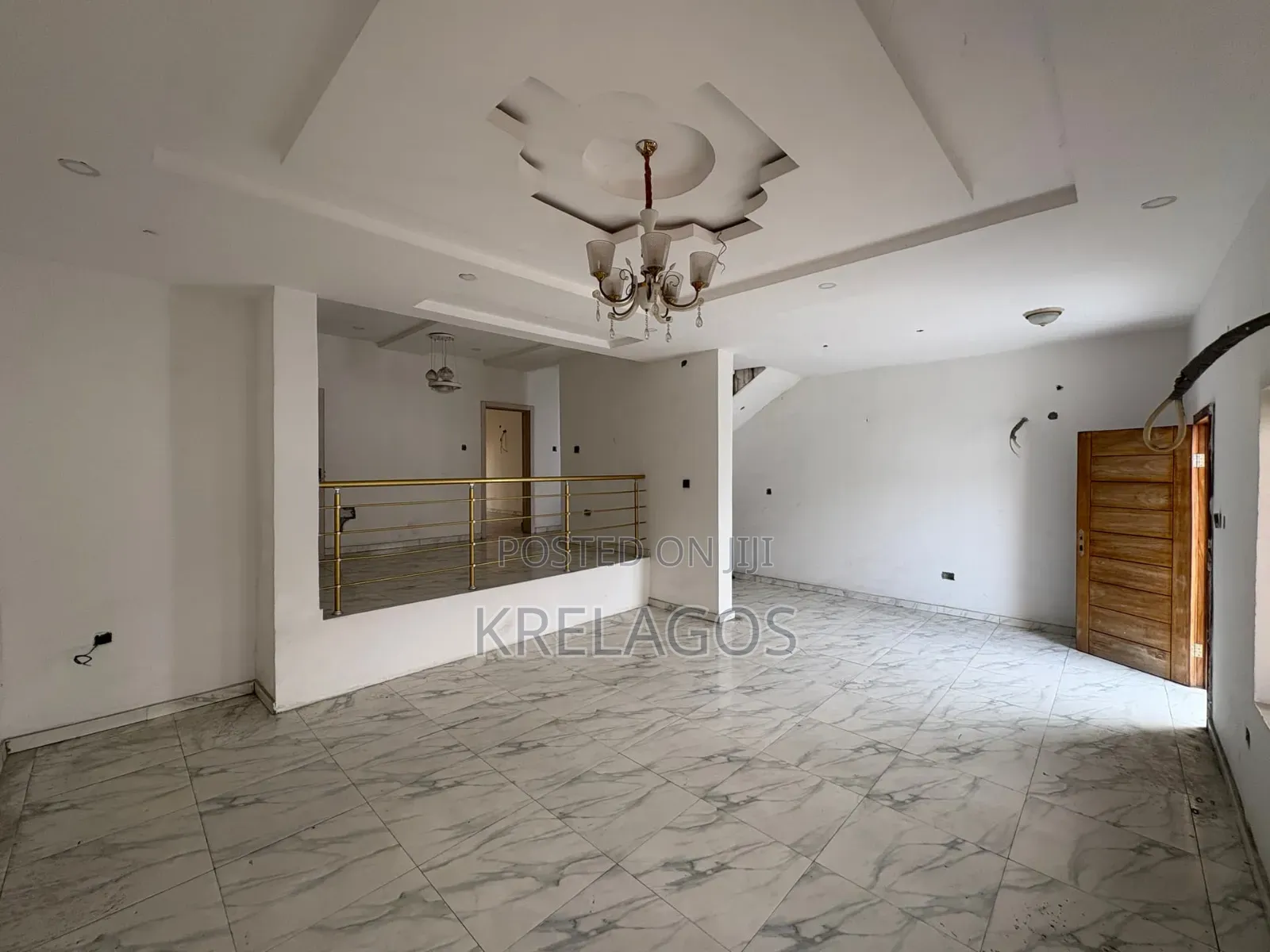4bdrm Duplex in Idado for sale