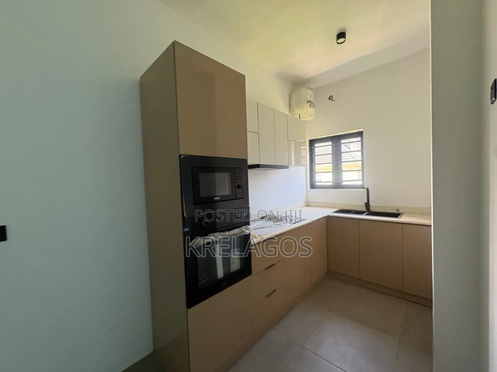 2bdrm Apartment in Idado for sale