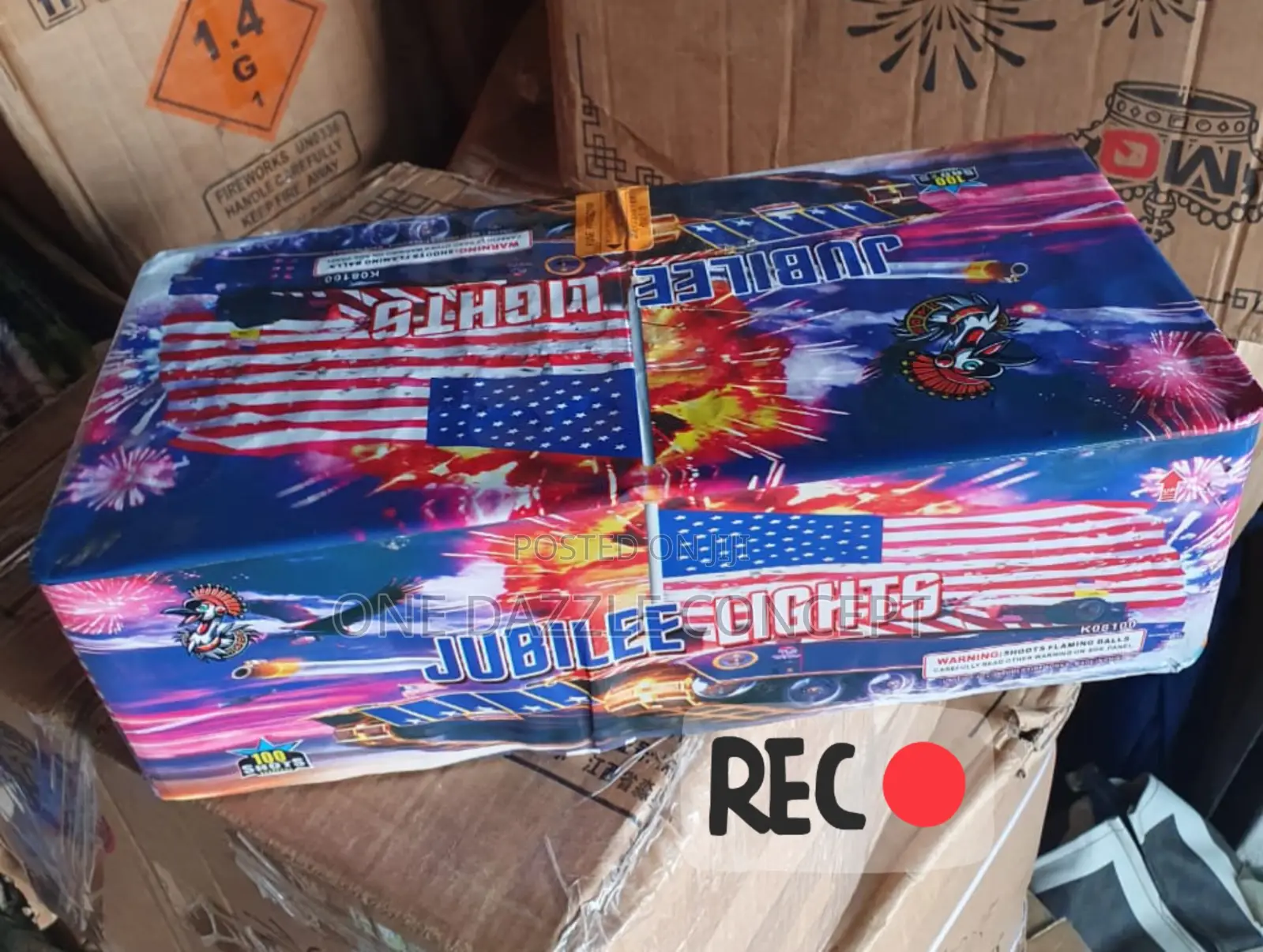 100 Shots Fireworks Medium