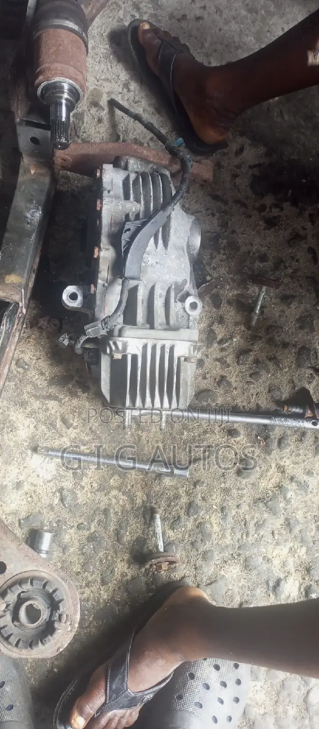 Back Axle Toyota Venza