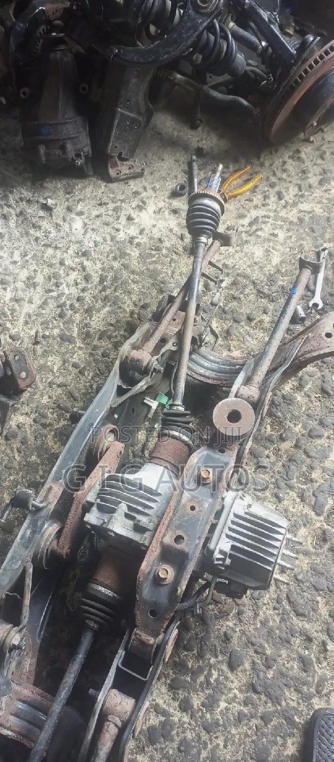 Back Axle Toyota Venza