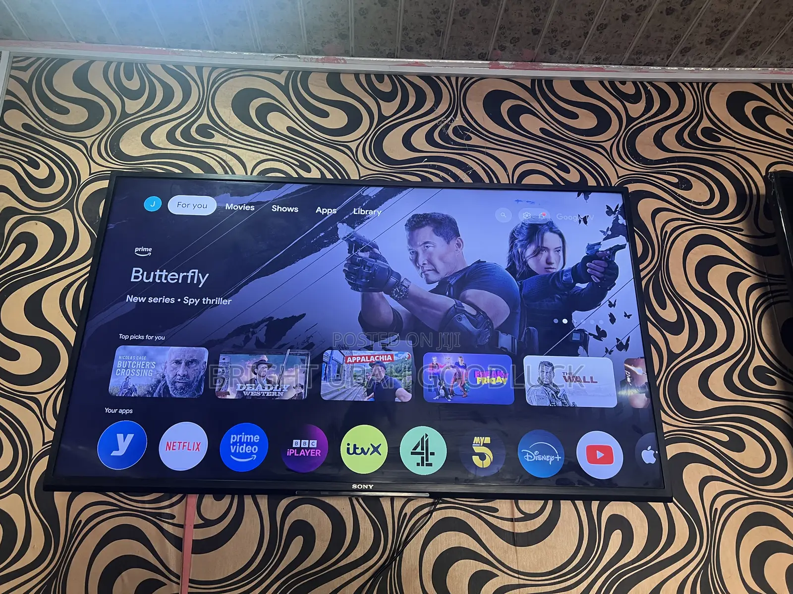 Sony 43 Inches Smart Google Tv With Free Netflix Acct Bluetooth Mirror