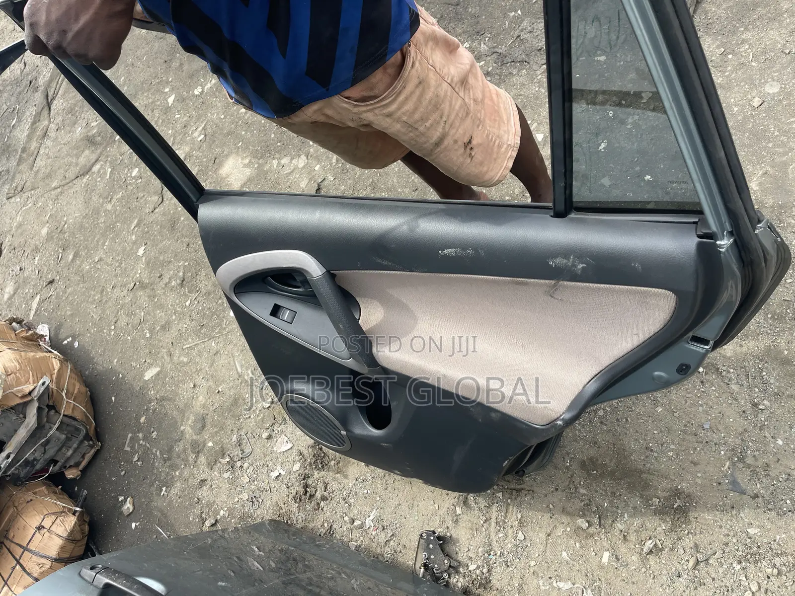 Toyota Rav4 2010 Back Door Complete Available