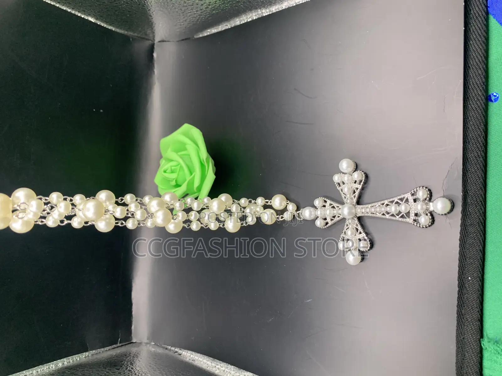 Cross Pendant Necklace