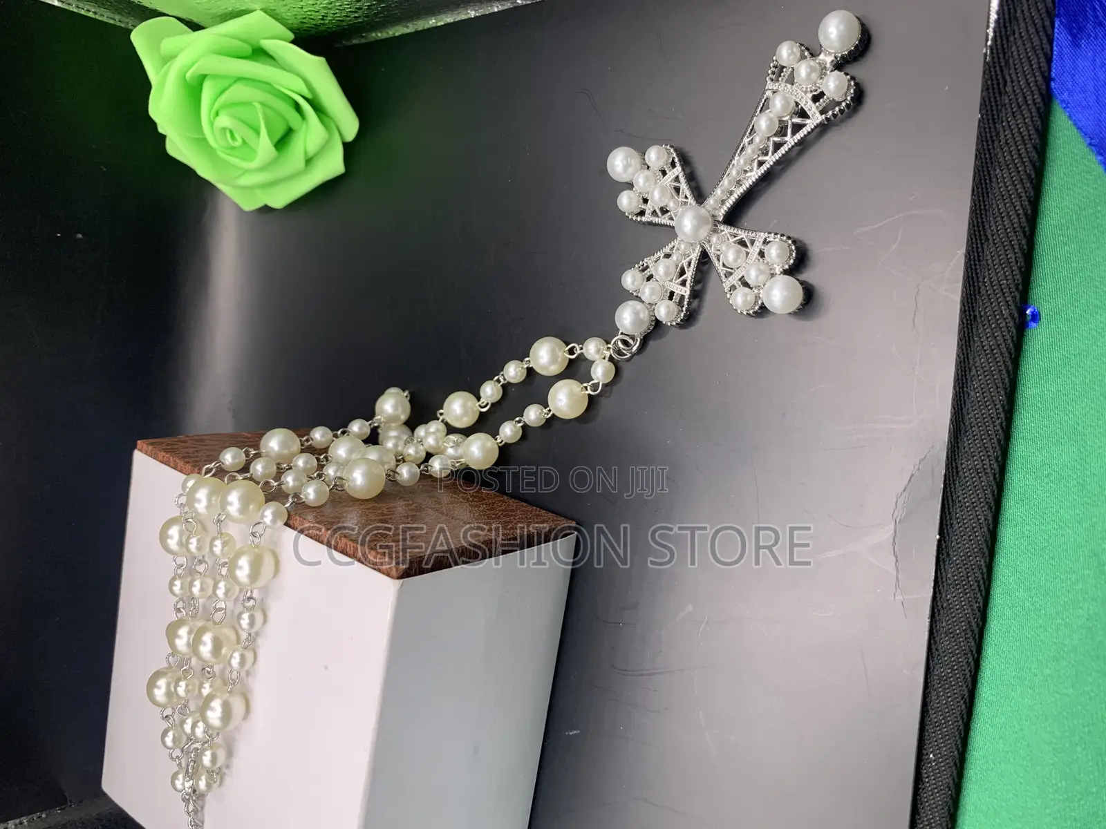 Cross Pendant Necklace