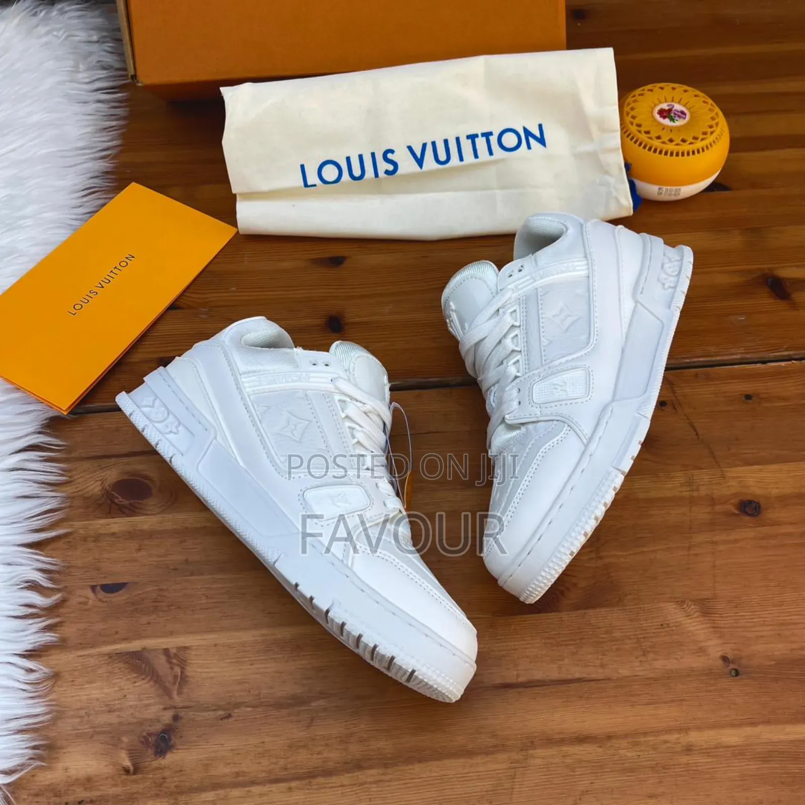 *High Quality Louis Vuitton Sneaker
