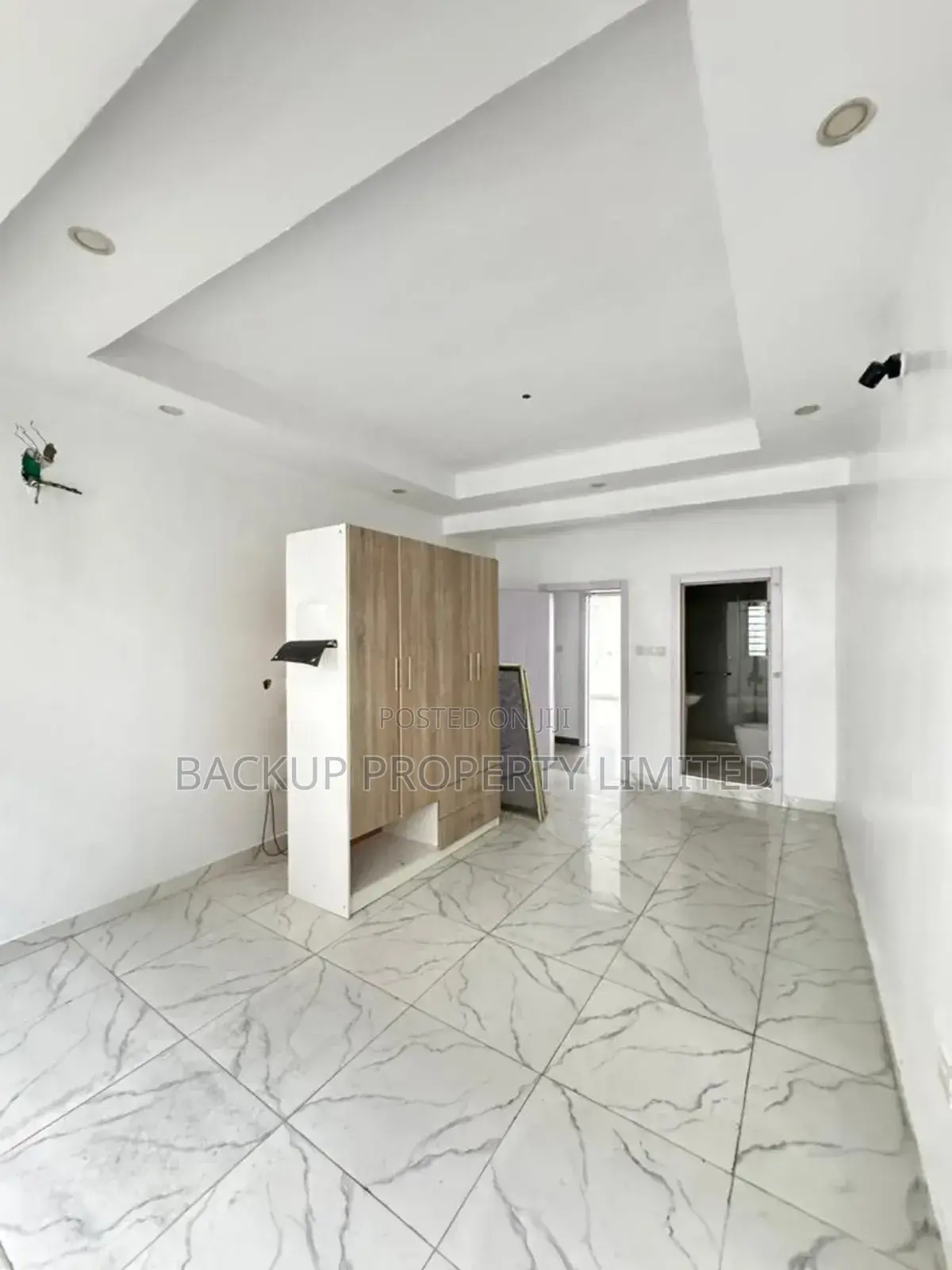 4bdrm Duplex in Surulere for sale