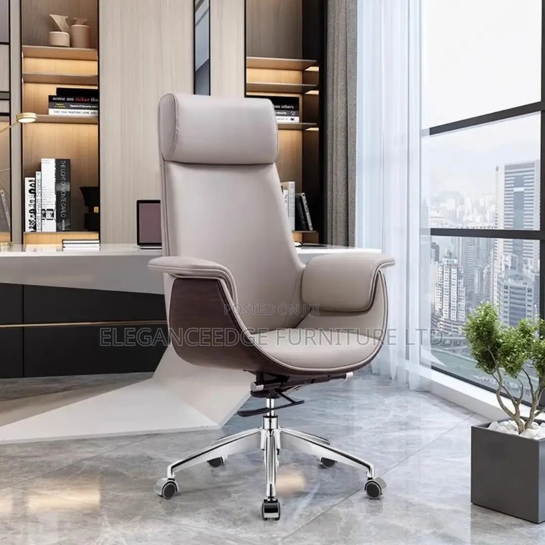Executive Ergonomic Office Chair – Leather Swivel Manager Chair