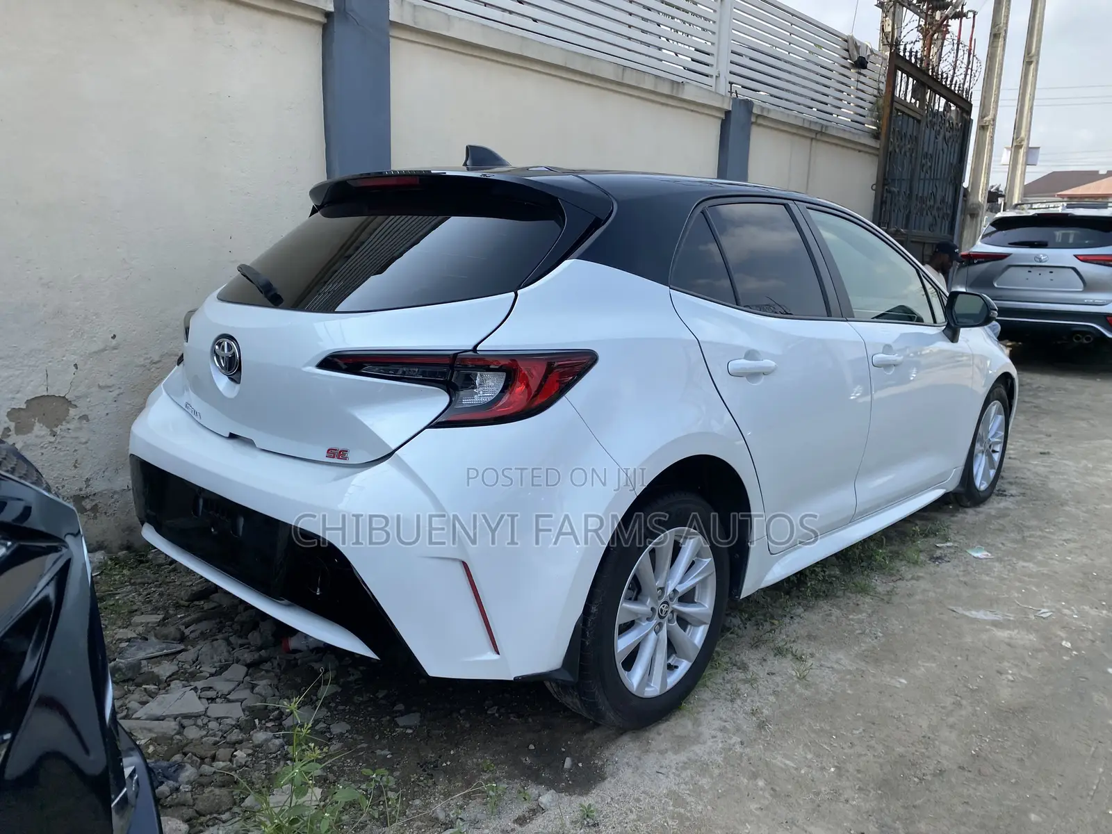 Toyota Corolla Hatchback XSE 2023 White