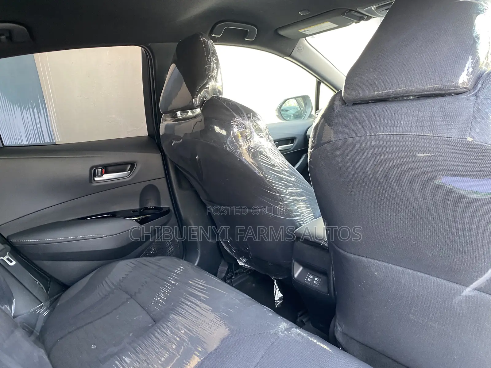 Toyota Corolla Hatchback XSE 2023 White