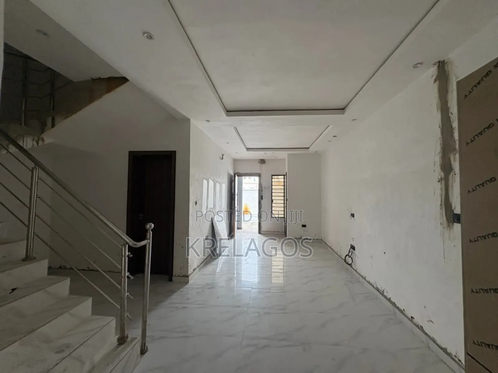 4bdrm Duplex in Ogombo for sale