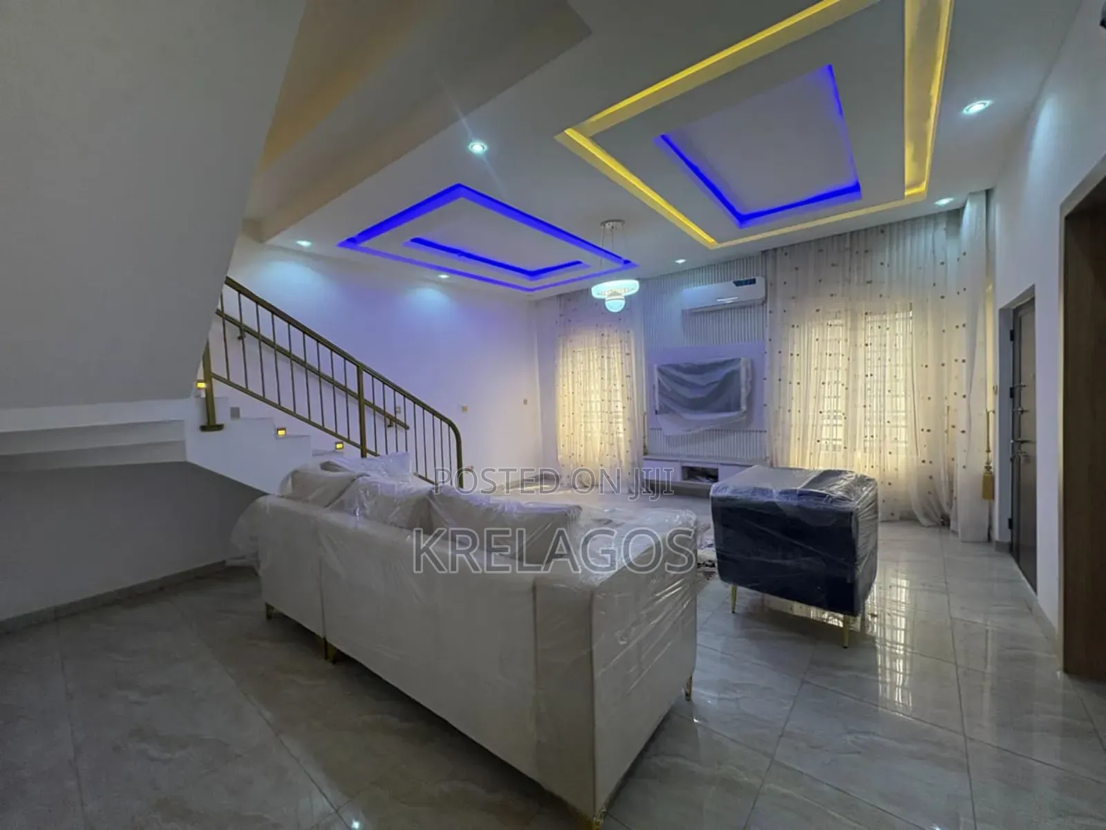 Furnished 4bdrm Duplex in Ogombo for sale