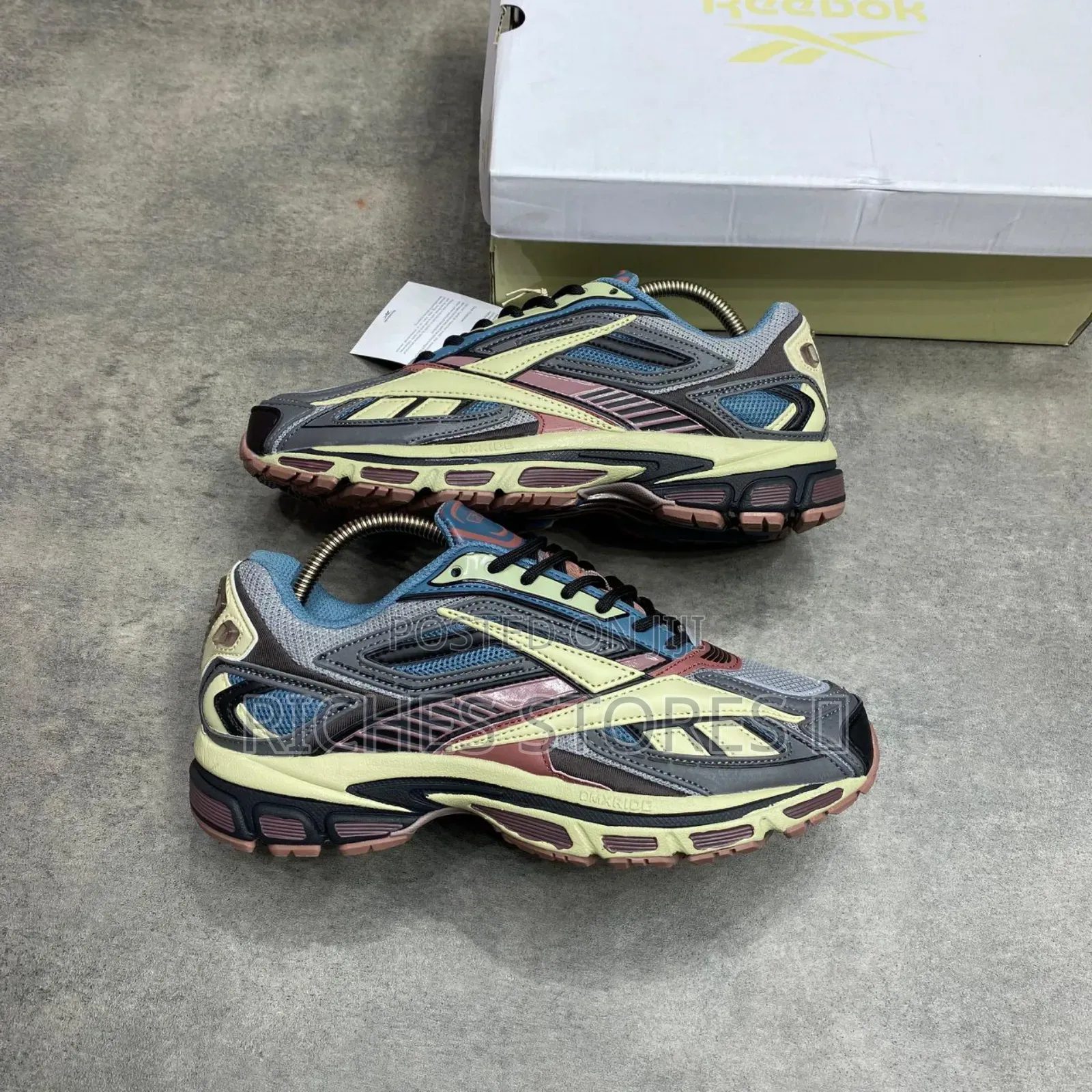 Reebok Premium Road Ultra Soft Multicolor Sneakers