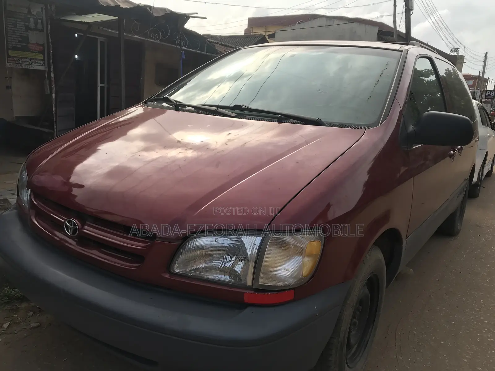 Toyota Sienna LE 2001 Red