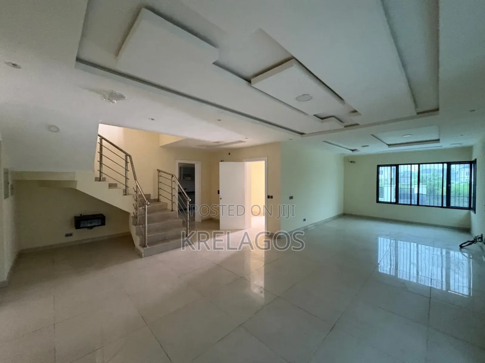 4bdrm Duplex in Royalpha Garden, Off Lekki-Epe Expressway for sale