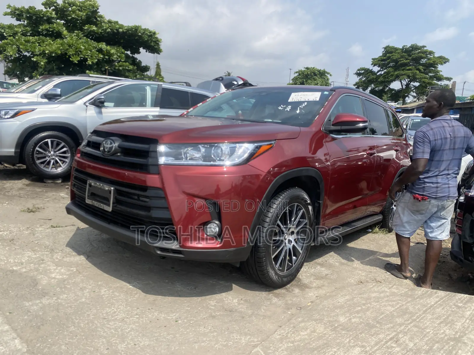 Toyota Highlander Limited Platinum 4x2 V6 (3.5L 6cyl 8A) 2018 Red