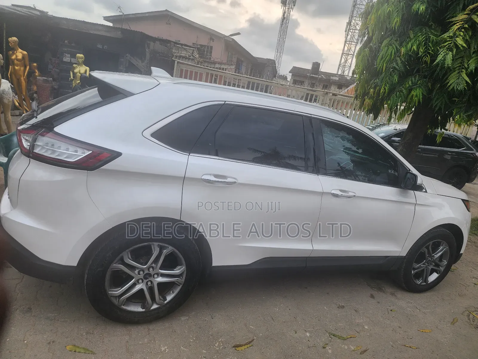 Ford Edge Titanium 4dr SUV AWD (2.0L 4cyl Turbo 6A) 2015 White