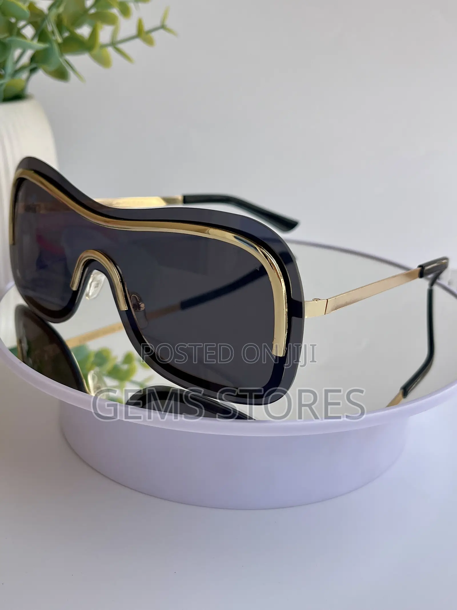 Cutting-Edge Prada Black Gold Visor Sunglasses - Luxury Style Ui