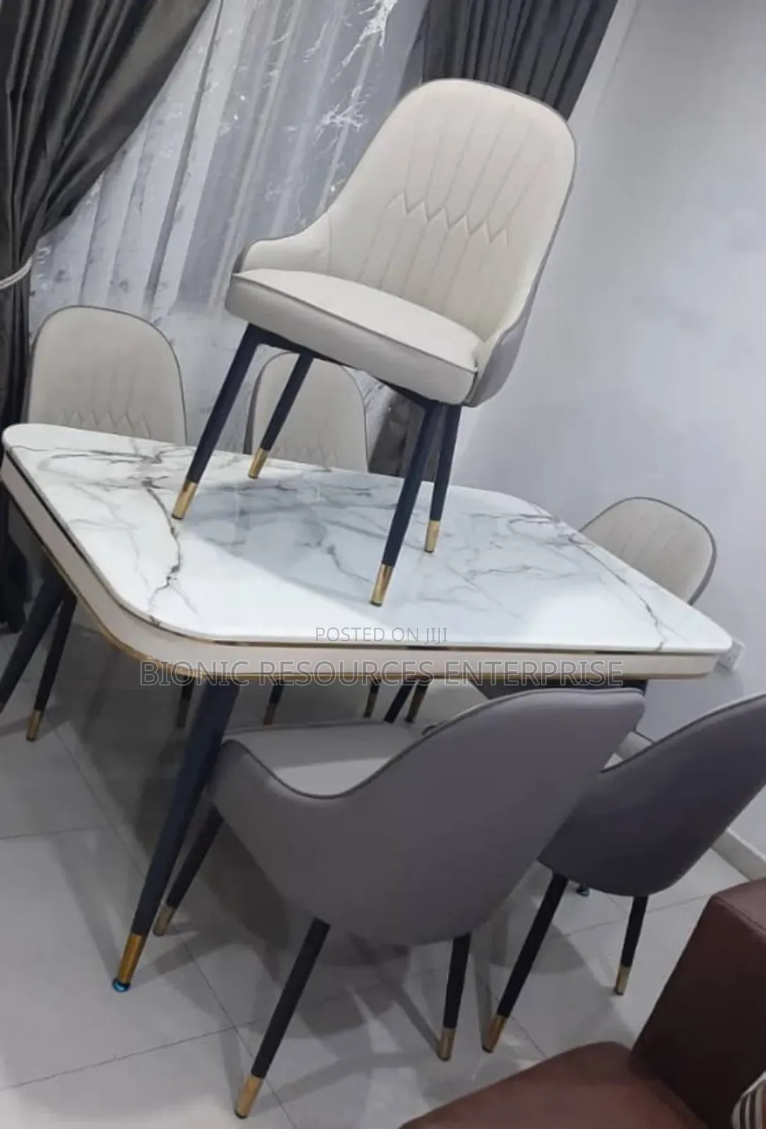 High Quality Dining Table and Chairs