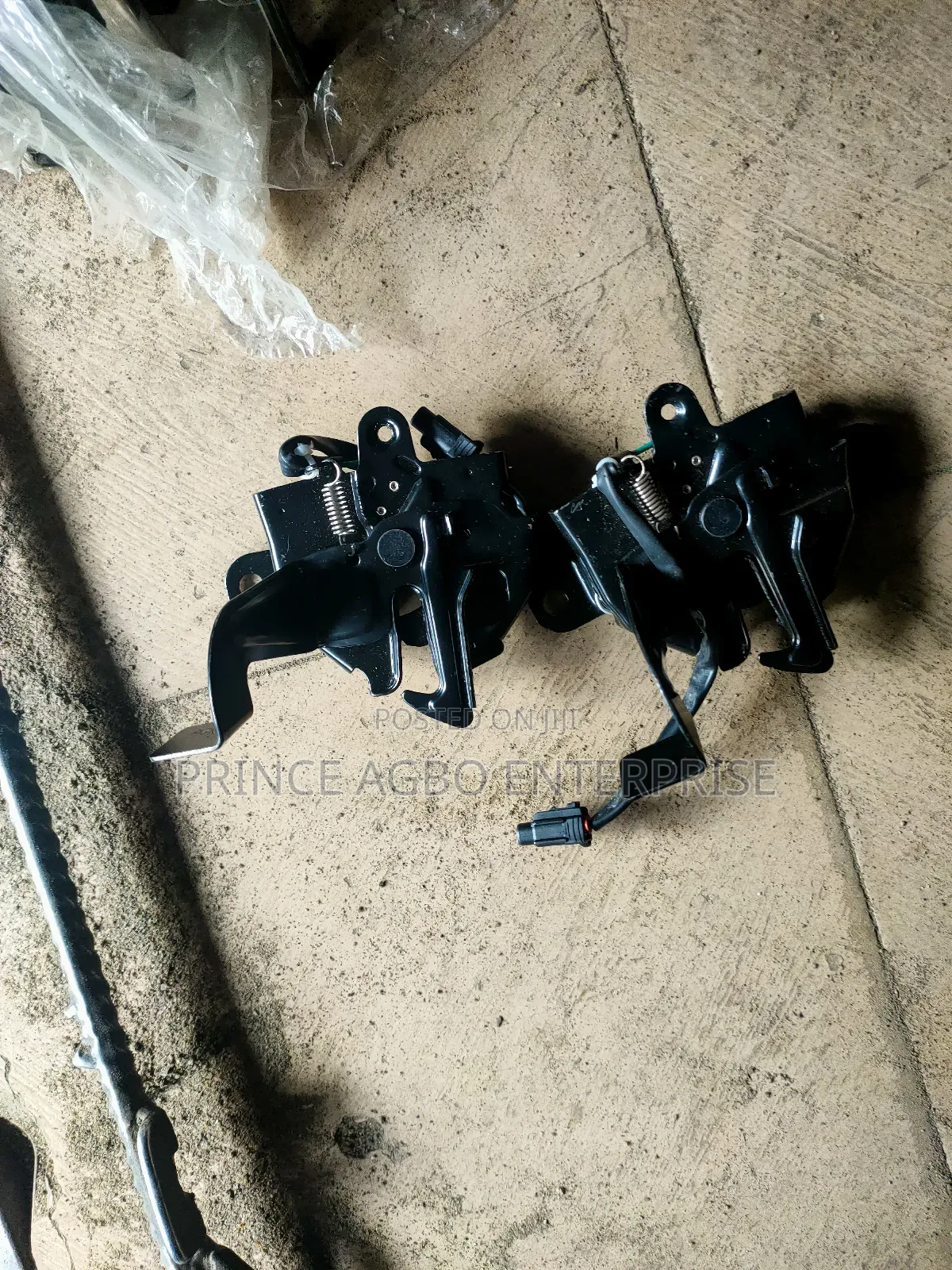 Lexus Bonnet Catcher Rx 350 2018