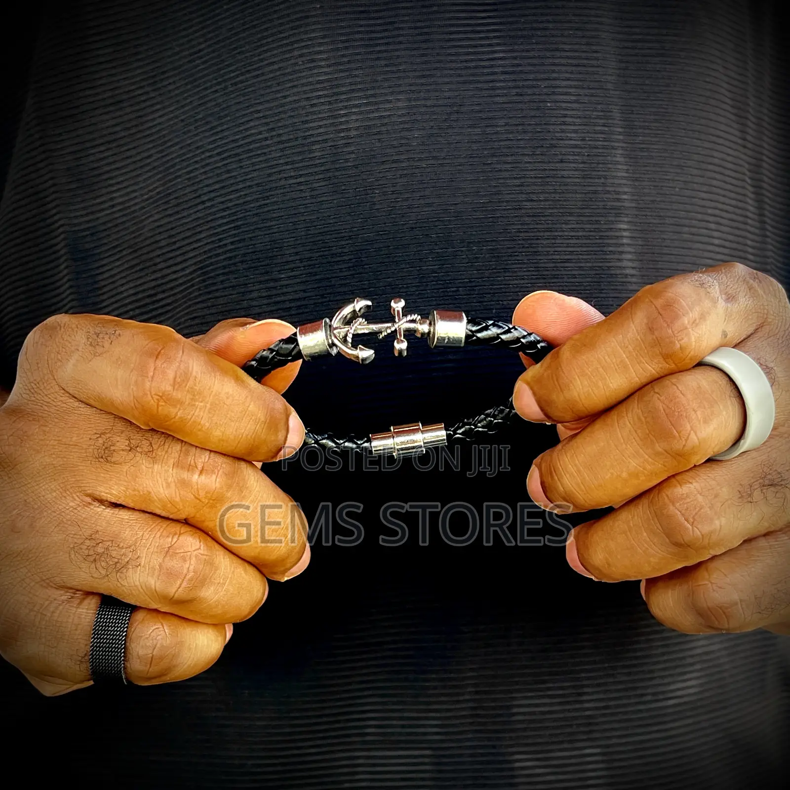 Stylish Men's Anchor Bracelet - Nautical Trendy