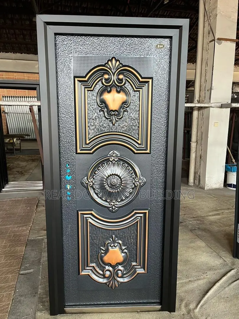 High Quality German Casted Door. (Lah835)