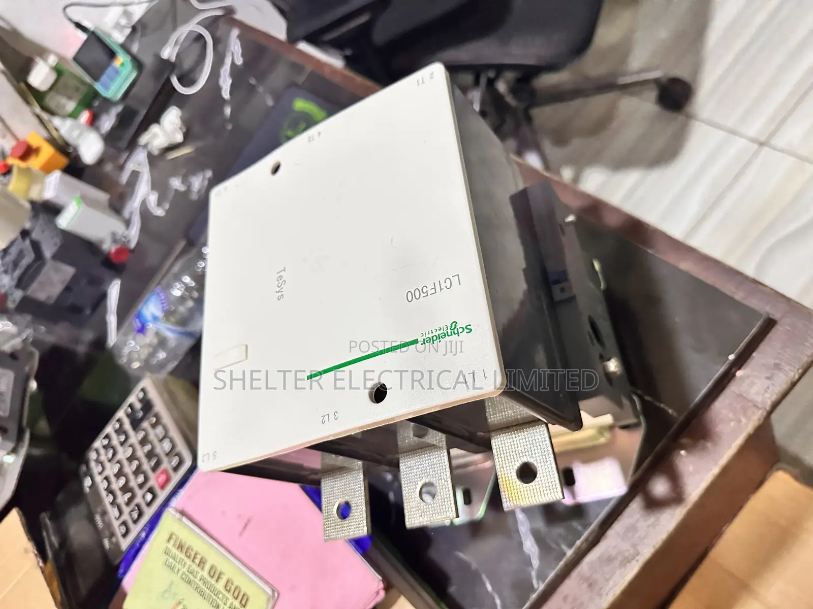 Schnieder Contactor 700amp