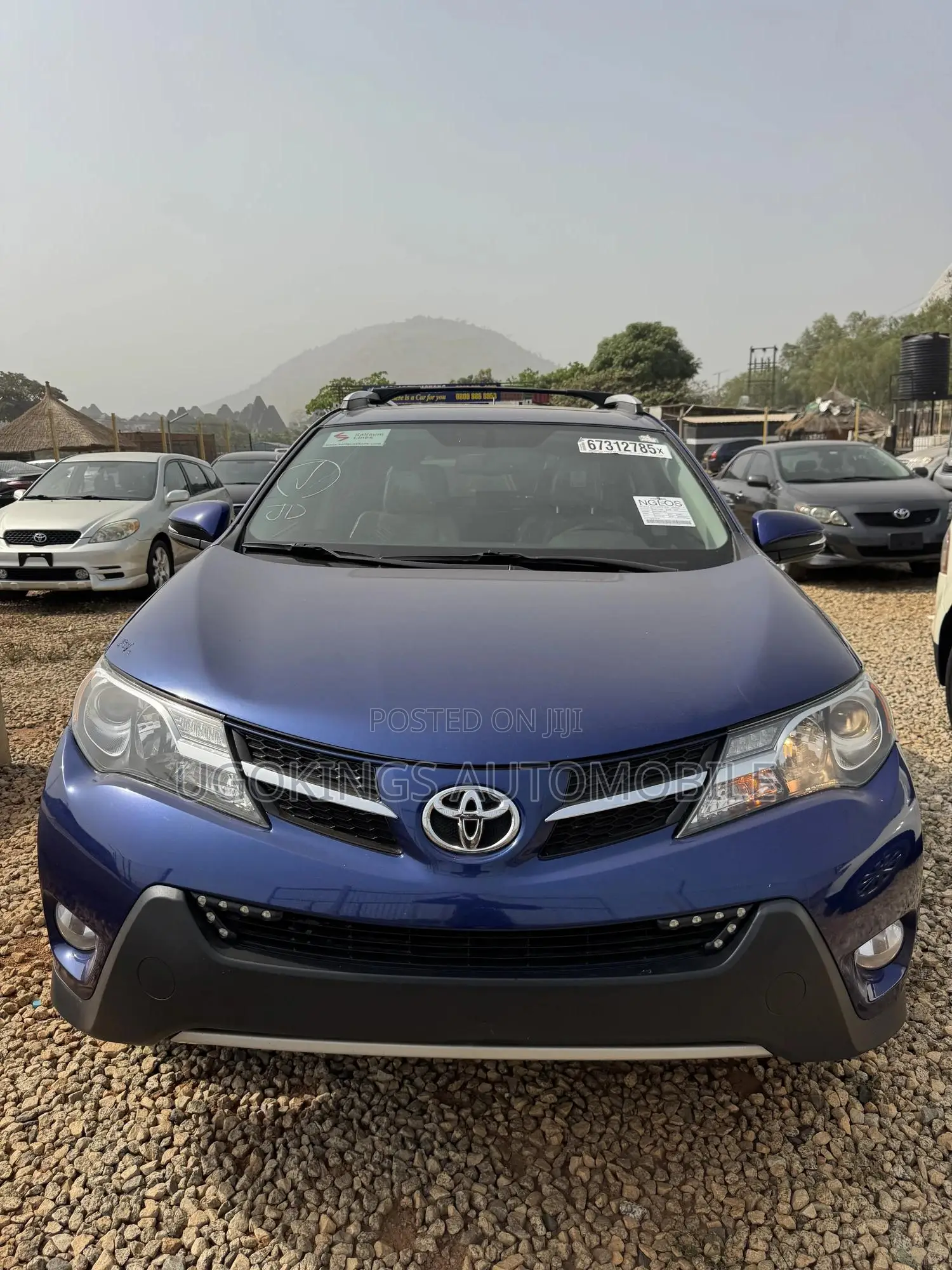 Toyota RAV4 Limited AWD (2.5L 4cyl 6A) 2016 Blue