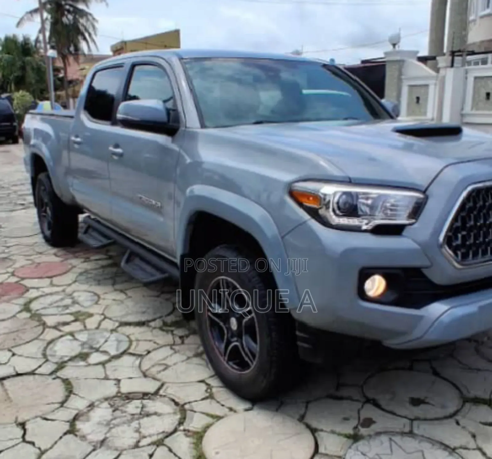 Toyota Tacoma 2020 Blue