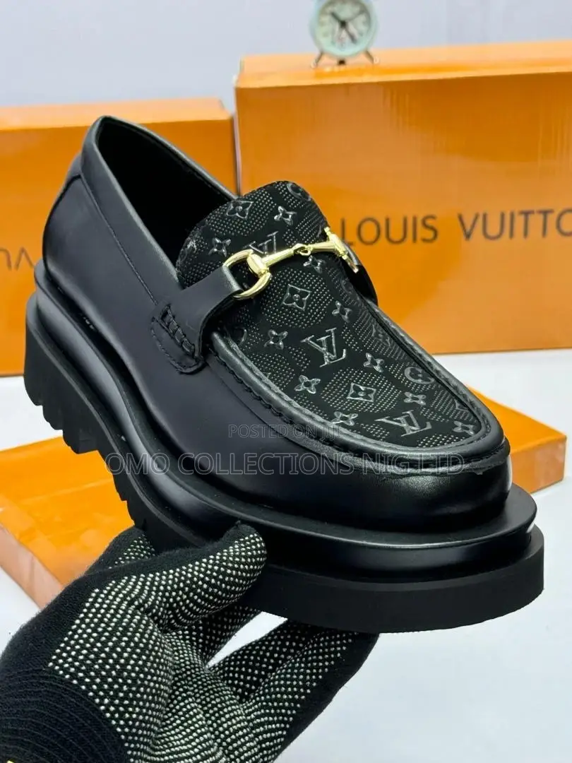 Luxury Louis Vuitton-Style Black Men Leather Shoes – Fully Boxed